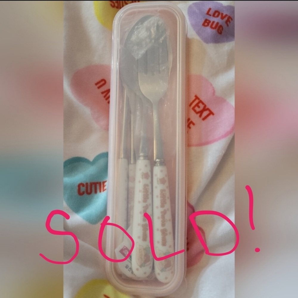 SOLD! SOLD! Twin Star utensil set with chopsticks